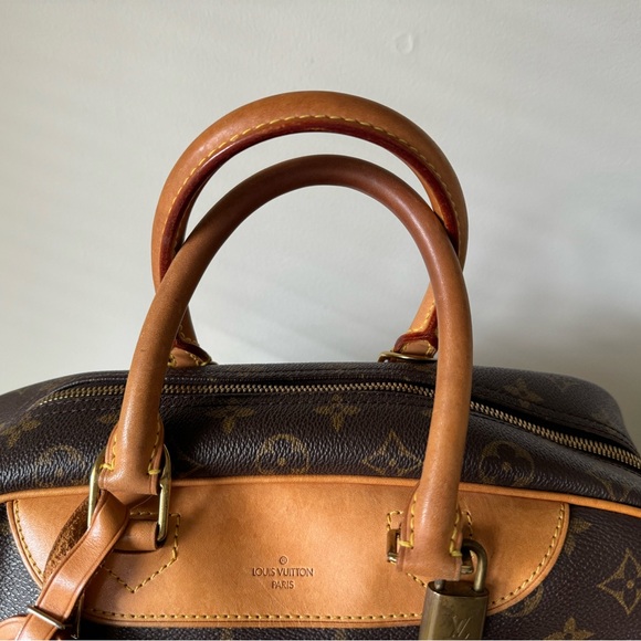 【Louis Vuitton】 Monogram Deauville Hand Bag - Picture 5 of 15